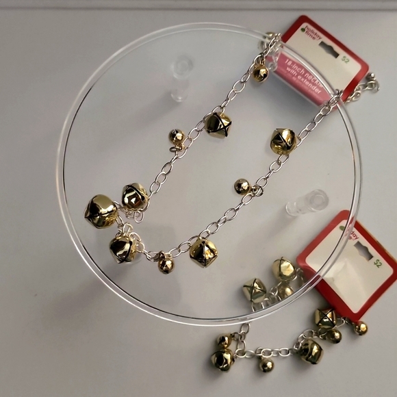 Christmas Jingle Necklace & Bracelet Combo - Picture 5 of 7